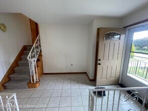 708 Woodmere Ave in Olyphant, PA - Building Photo - Building Photo
