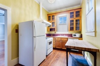 201 S Orange St in Lafayette, LA - Foto de edificio - Building Photo