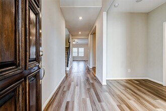 2165 Woodland Pine Dr in Shenandoah, TX - Building Photo - Building Photo