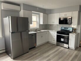 2909 N Austin Ave in Chicago, IL - Building Photo