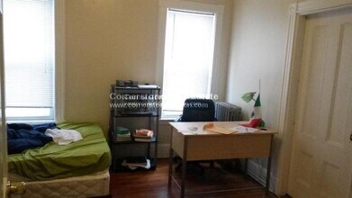 54 Calumet St, Unit 1 in Roxbury Crossing, MA - Building Photo - Building Photo