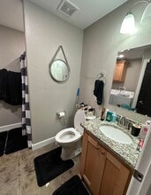 733 Orch in Ada, OK - Building Photo - Building Photo