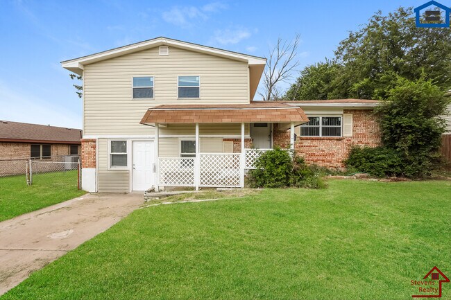 2265 NW 40th St