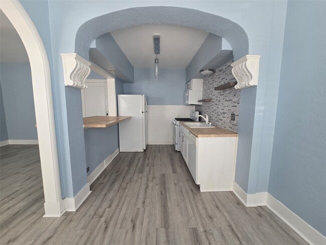 property at 725 Broadway Avenue J