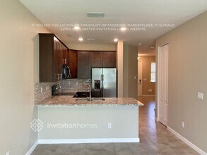 12763 Anthorne Ln in Boynton Beach, FL - Foto de edificio - Building Photo