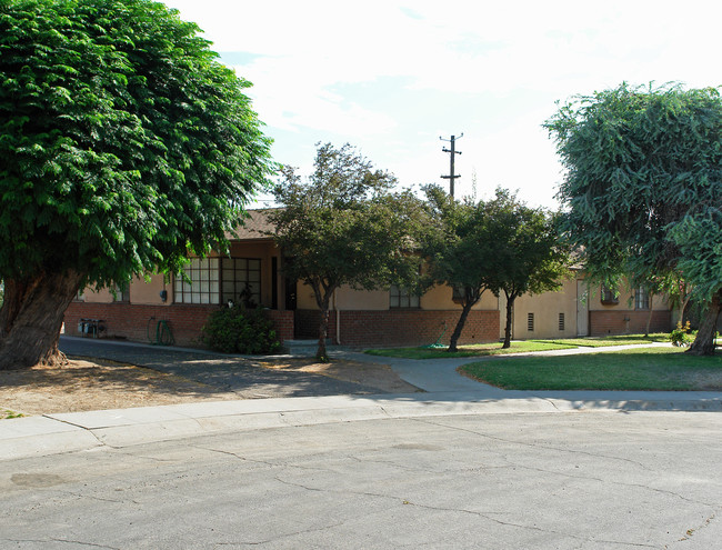 3123 E Simpson Ave in Fresno, CA - Building Photo - Building Photo