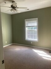 350 Wood Lake Dr, Unit 24 in Athens, GA - Building Photo - Building Photo