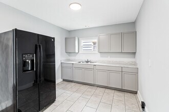 103 S 43rd St in Louisville, KY - Building Photo - Building Photo