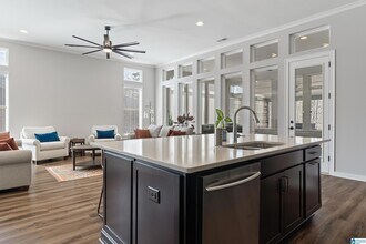 3405 Townes Cir in Hoover, AL - Foto de edificio - Building Photo