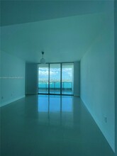 900 Biscayne, Unit # 2909 in Miami, FL - Building Photo - Building Photo