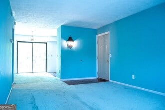 3237 Abbeywood Dr in Decatur, GA - Building Photo - Building Photo