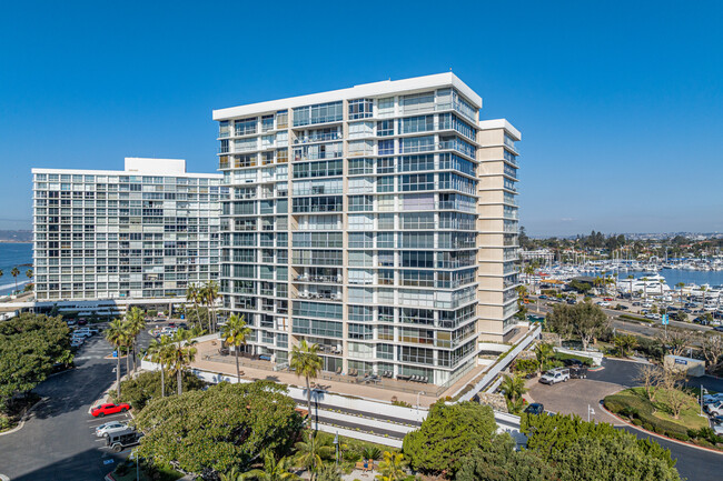 La Princesa Tower in Coronado, CA - Building Photo - Building Photo