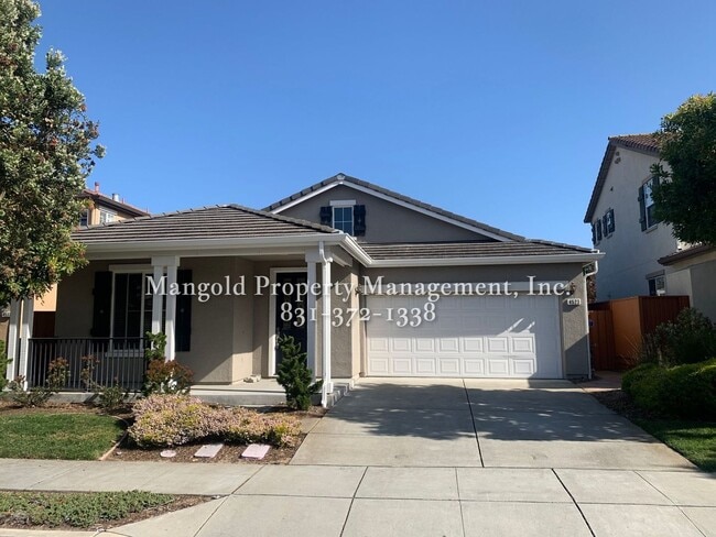 property at 4523 Sea Cliff Ct