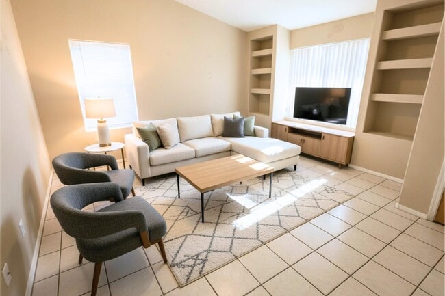 10326 W Missouri Ave in Glendale, AZ - Building Photo - Building Photo