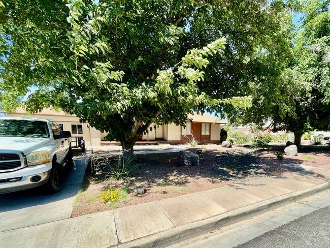 436 Belmont Dr in Saint George, UT - Building Photo - Building Photo