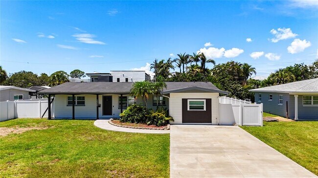3900 Alabama Ave NE in St. Petersburg, FL - Building Photo - Building Photo