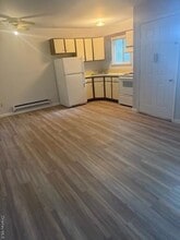 1-72-72 Parkcenter Dr in Deer Park, NY - Building Photo - Building Photo