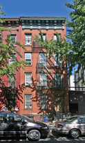 715 Sackett St Apartments