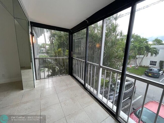 property at 6275 Bay Club Dr