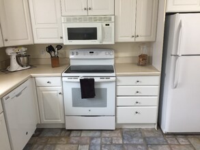 944 Juniper St in Traverse City, MI - Building Photo - Building Photo