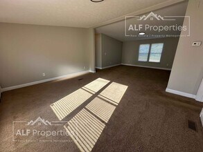 44 Hideaway Mountain Ln in Kittrell, NC - Building Photo - Building Photo