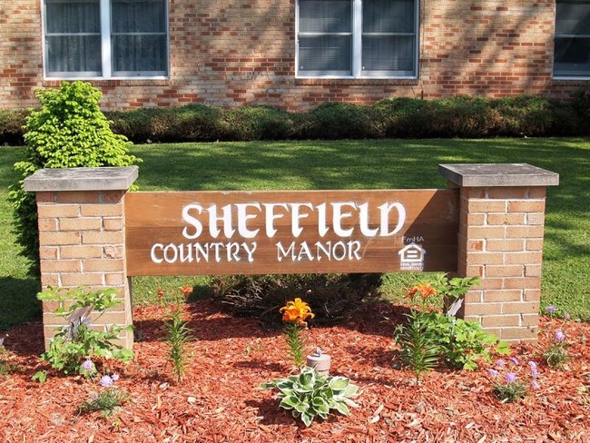 Sheffield Country Manor in Sheffield, PA - Foto de edificio - Building Photo