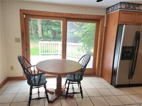 36 Braunview Way in Orchard Park, NY - Building Photo - Building Photo