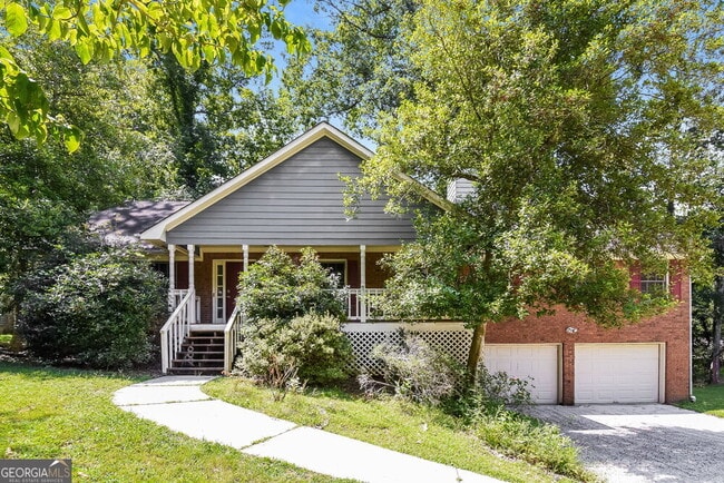 property at 2699 Barcelona Dr SW