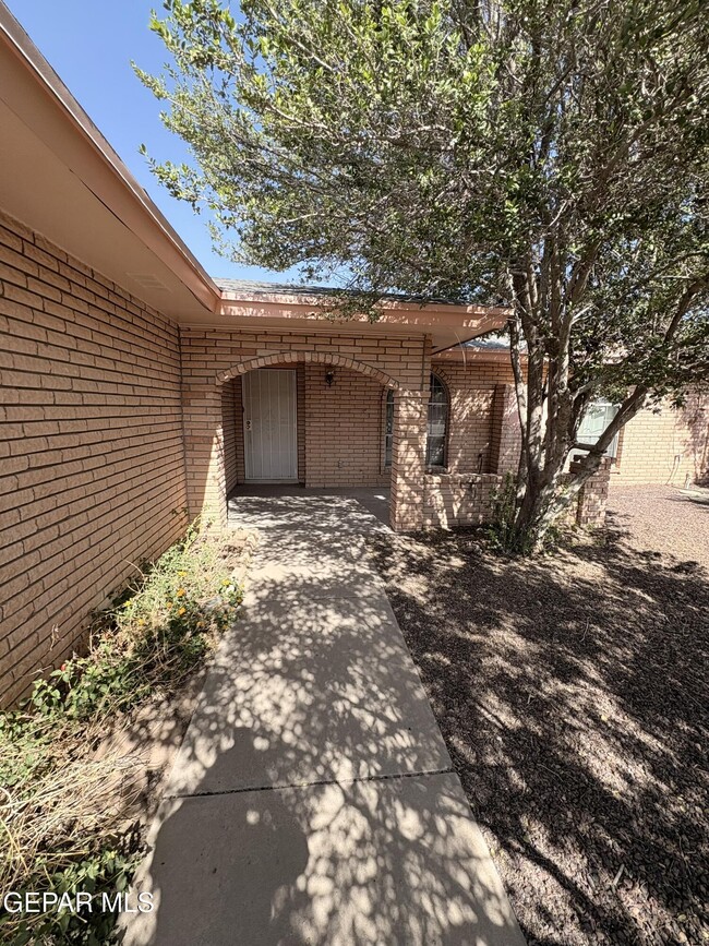property at 1822 Jack Nicklaus Dr