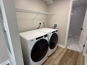 1220 Kingston Ln in Schaumburg, IL - Building Photo - Building Photo