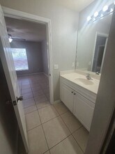 4610 Douglas Ln in Lehigh Acres, FL - Building Photo - Building Photo