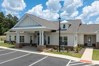 Encore at Beacon Place in Kathleen, GA - Foto de edificio - Building Photo