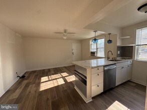 131 S Courthouse Rd in Arlington, VA - Building Photo - Building Photo