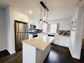 3027-3151 151 Avenue Northwest in Edmonton, AB - Building Photo - Building Photo