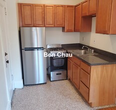 1610 Massachusetts Ave in Cambridge, MA - Building Photo - Building Photo