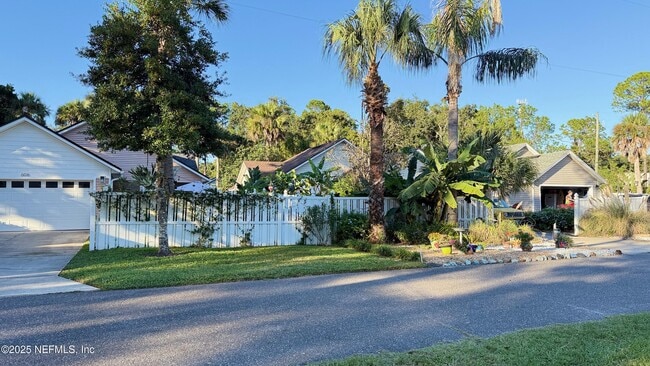 696 Kestner Rd in Atlantic Beach, FL - Building Photo - Building Photo
