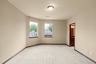 7414 Newbury Trail in Sugar Land, TX - Building Photo - Building Photo