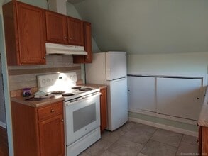 27 Margerie St in Bristol, CT - Building Photo - Building Photo