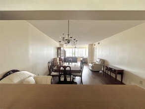 9691 N Belfort Cir in Tamarac, FL - Building Photo - Building Photo