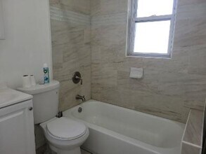 25 Kingsley St, Unit 2 in West Orange, NJ - Building Photo - Building Photo