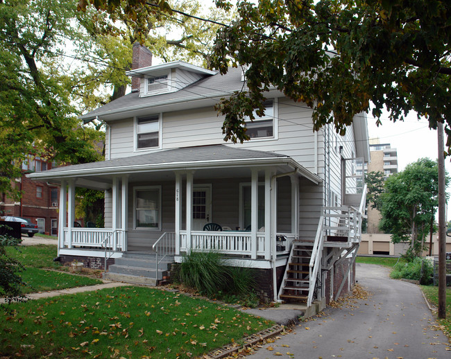 518 35th St in Des Moines, IA - Foto de edificio - Building Photo