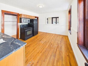 4 River St in Dedham, MA - Building Photo - Building Photo