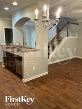 975 Treymont Way SW in Lawrenceville, GA - Foto de edificio - Building Photo