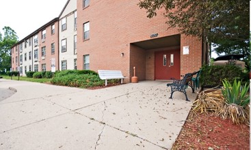 Walter G. Sellers Sr. Apartments in Xenia, OH - Building Photo - Building Photo