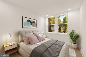 2116 Kalorama Rd NW in Washington, DC - Building Photo - Building Photo