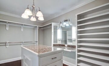 8403 Neptune Ave in Ocean Springs, MS - Building Photo - Building Photo