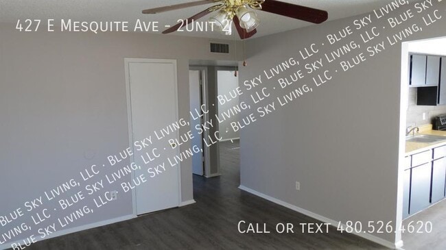 427 E Mesquite Ave in Apache Junction, AZ - Building Photo - Building Photo