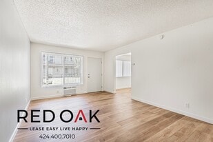9260 Palm St, Unit 9260-05 in Bellflower, CA - Building Photo