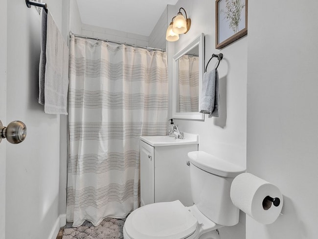 property at 7 Division St