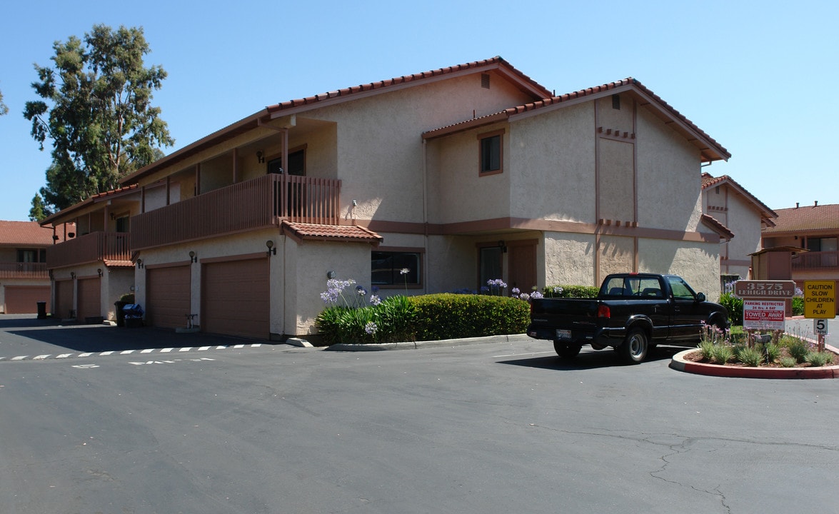 3575 Lehigh Dr in Santa Clara, CA - Building Photo